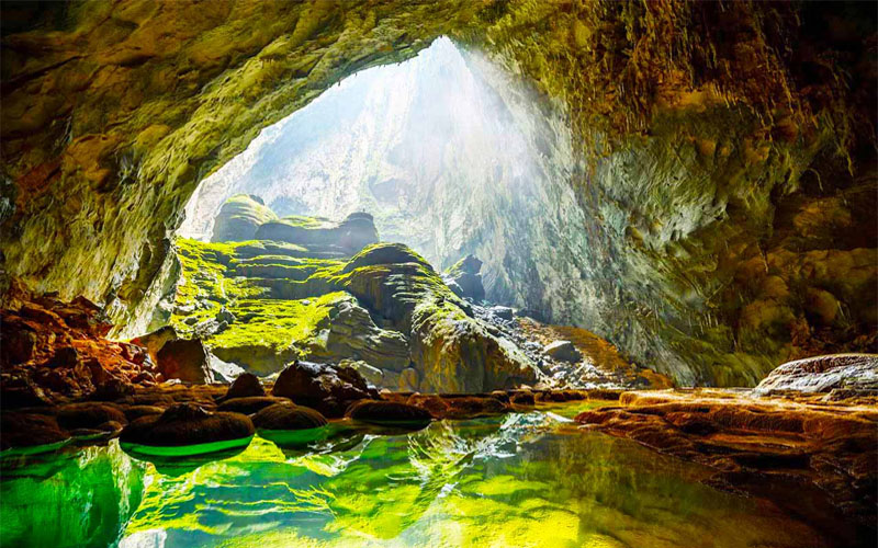 Vẻ đẹp kì bí động Phong Nha - 1 ngày
