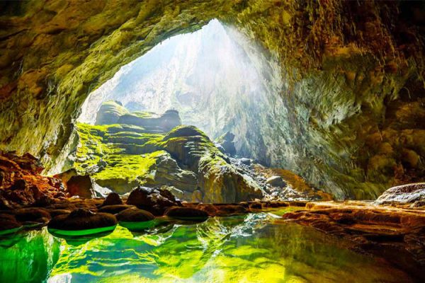 Vẻ đẹp kì bí động Phong Nha - 1 ngày